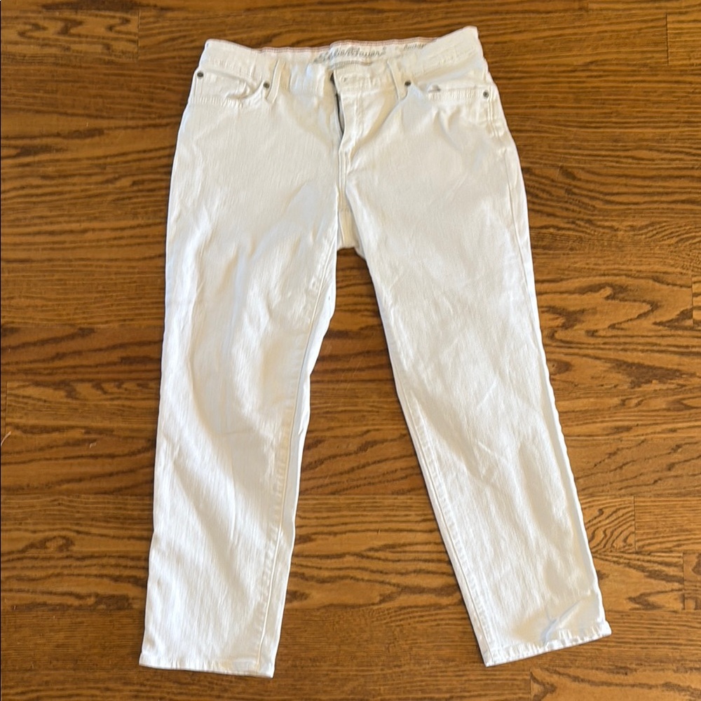 White Jeans